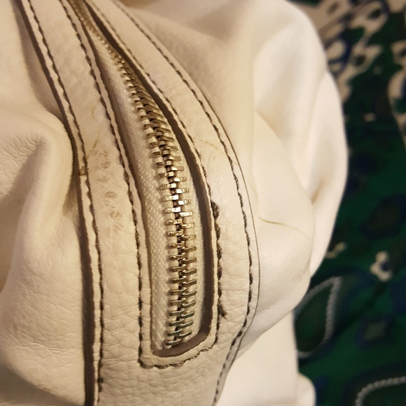 Calvin Klein Cream color Leather Satchel style bag - Picture 3 of 8